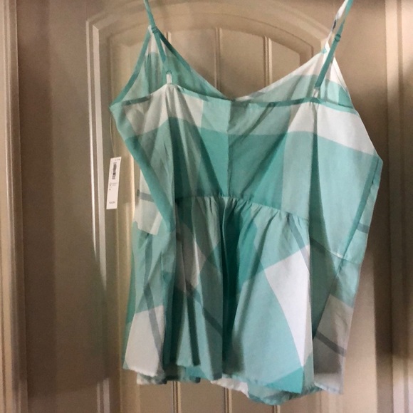 Tank - Picture 4 of 4